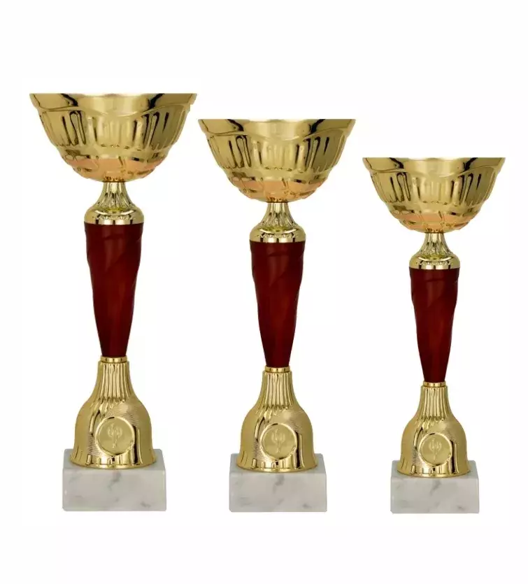 Zdjęcie produktu Zestaw pucharów - Puchar metalowy złoto-burgundowy 9257ABC - TABLICZKI OPISOWE W CENIE 